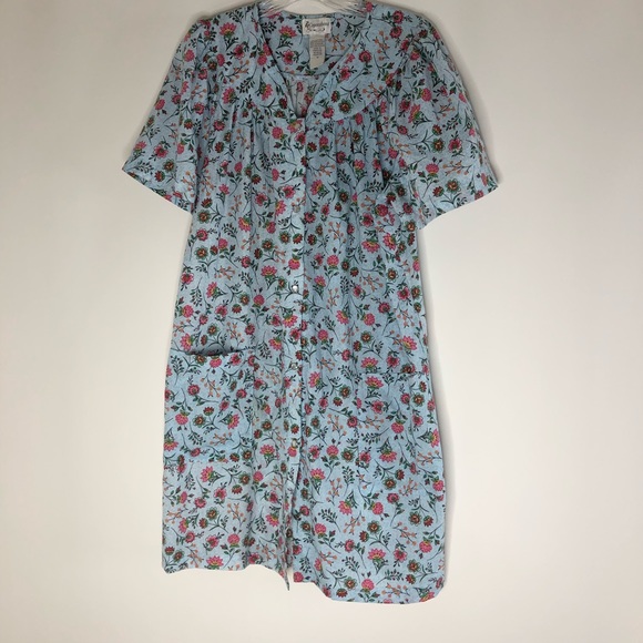 VTG Copacabana Floral Granny Button Up Nightgown with Pockets Women’s Size M - Picture 2 of 7